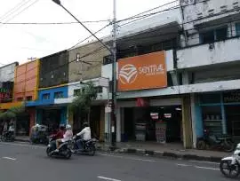 Toko Kain Sentral