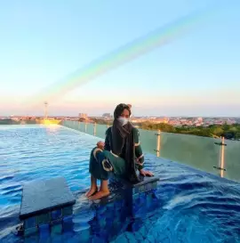 Rooftop Pool Papilio Hotel