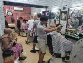  KINGZ BARBERSHOP SEMPLAK BOGOR