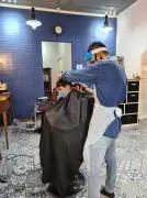  RAZOR BARBERSHOP 1 