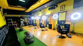 Black Yellow Barbershop