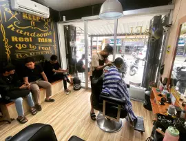 EL BARBERSHOP UNS SOLO