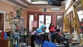 D'livia Salon