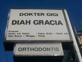 Dokter Gigi Diah Gracia